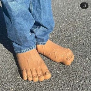 Deadstock / Brand New! Imran Potato Foot Shoe!